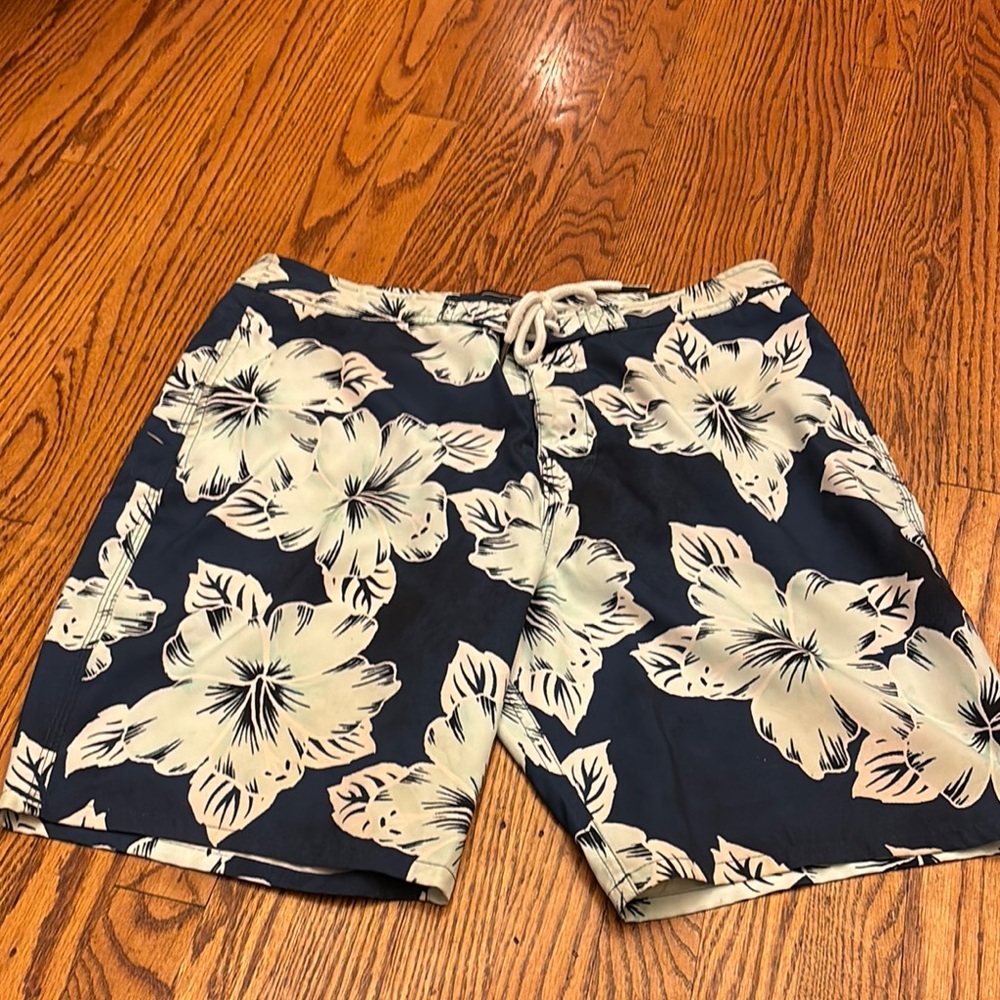 Abercrombie & Fitch Board Shorts with Hawaiian Floral Print
